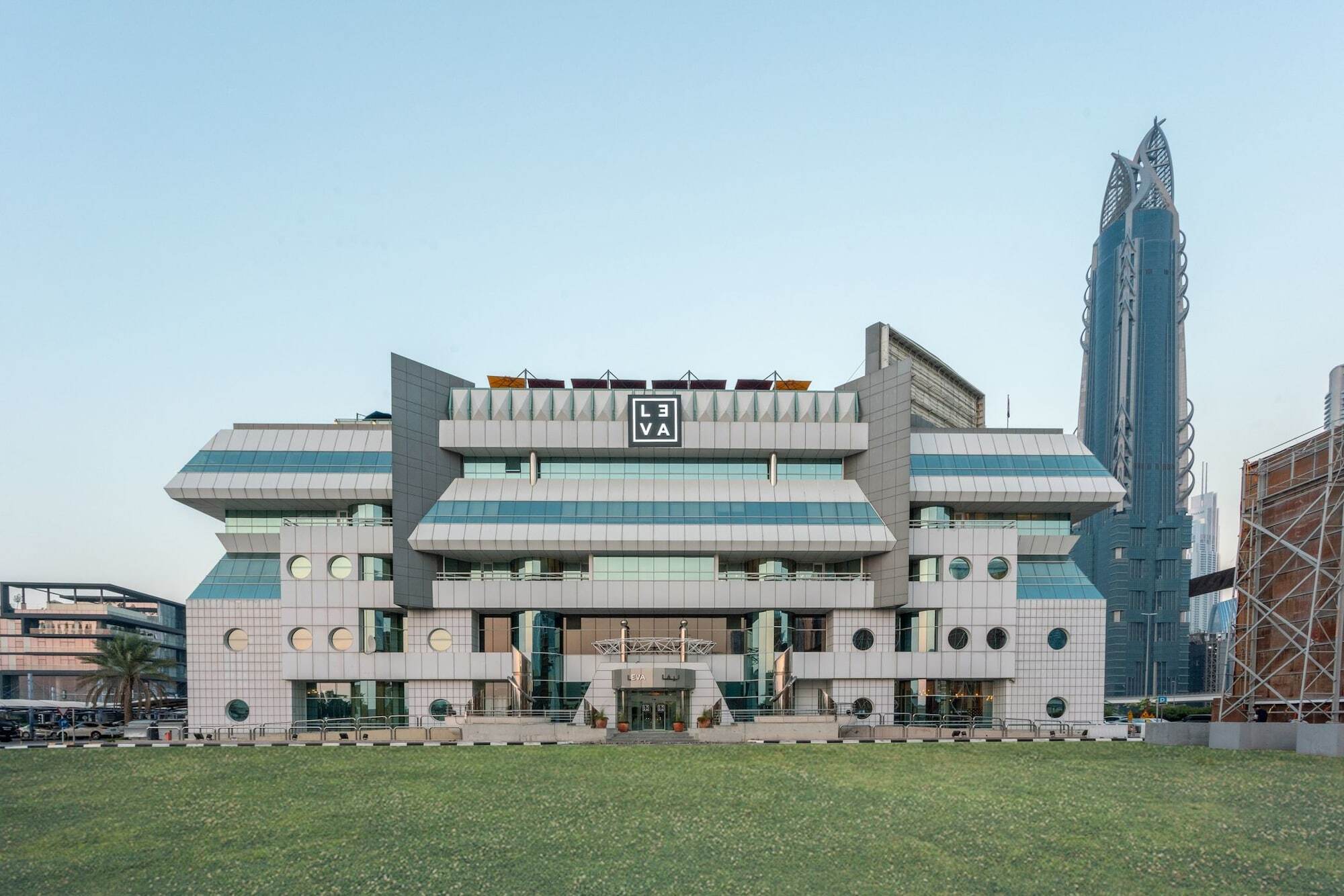 Leva Hotel Mazaya Centre Dubai Eksteriør billede
